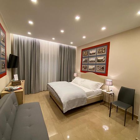 Mdc Luxury Rooms Napoli Esterno foto