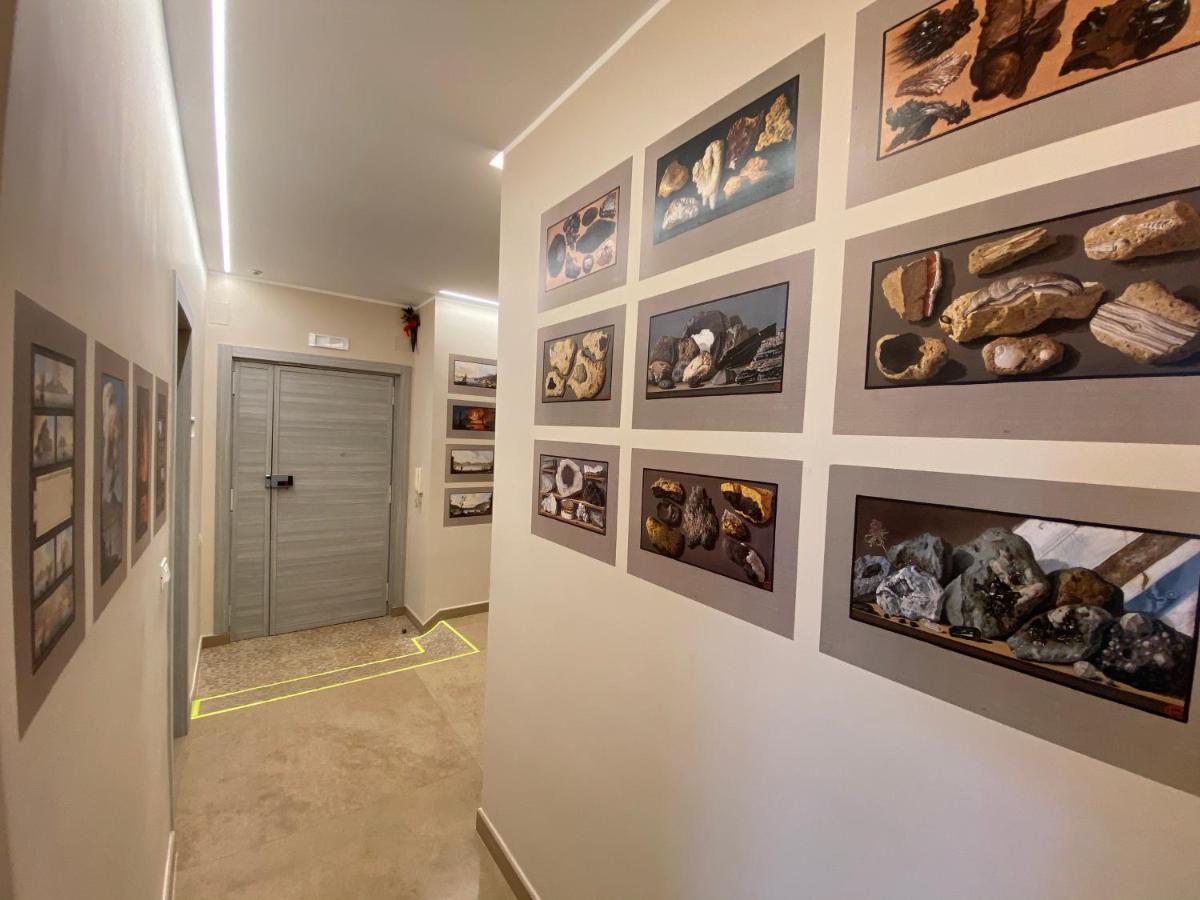 Mdc Luxury Rooms Napoli Esterno foto