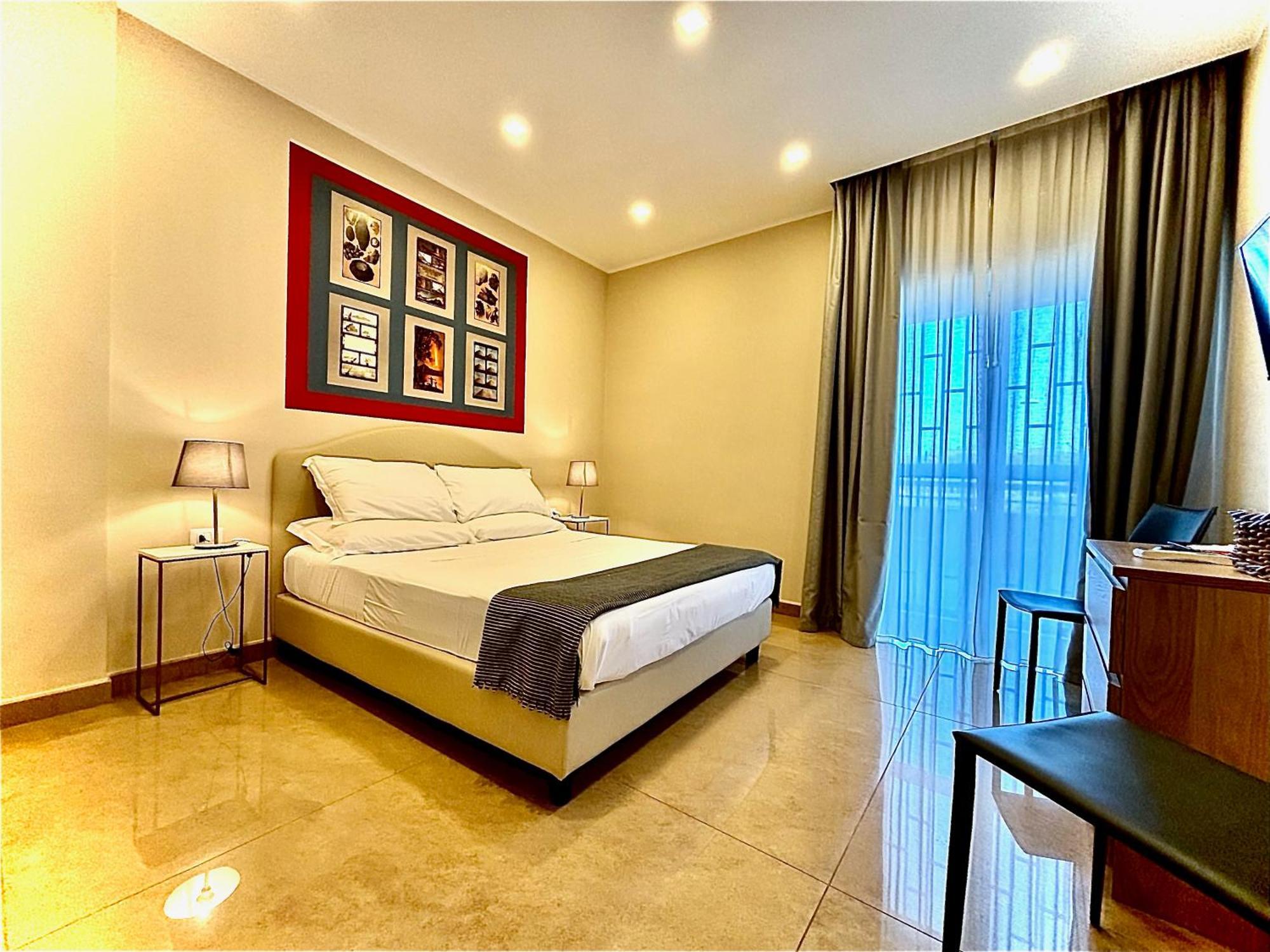 Mdc Luxury Rooms Napoli Esterno foto